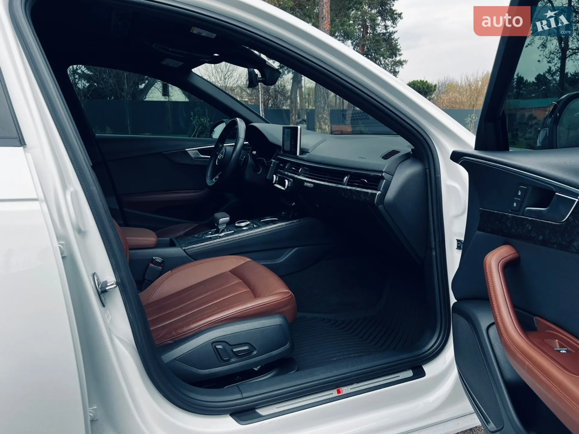 2019 Audi A4 - мініатюра 47