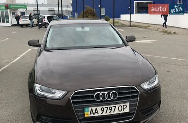 Седан Audi A4 2012 в Киеве