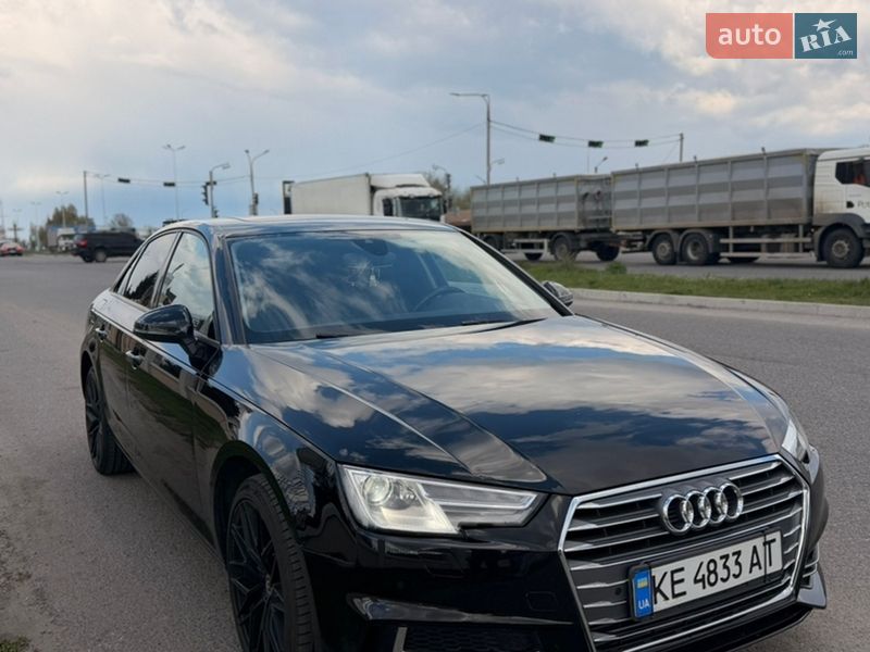 Седан Audi A4 2017 в Днепре