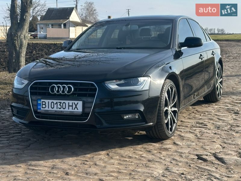 Седан Audi A4 2013 в Полтаве