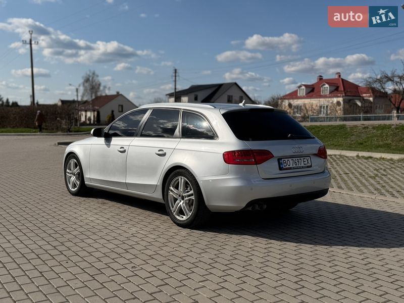 Универсал Audi A4 2011 в Бучаче