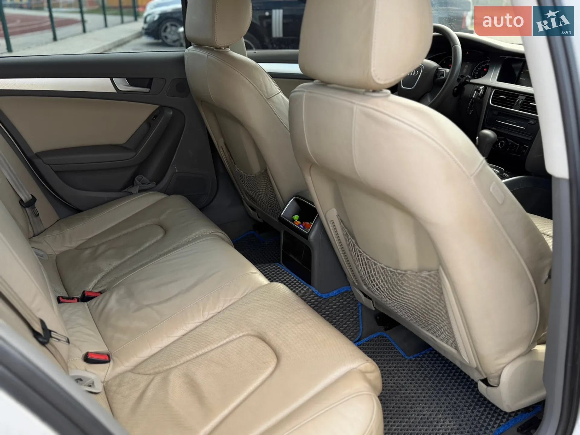 2011 Audi A4 - мініатюра 17