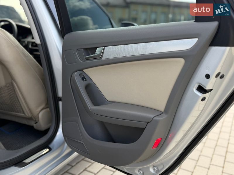 Универсал Audi A4 2011 в Бучаче