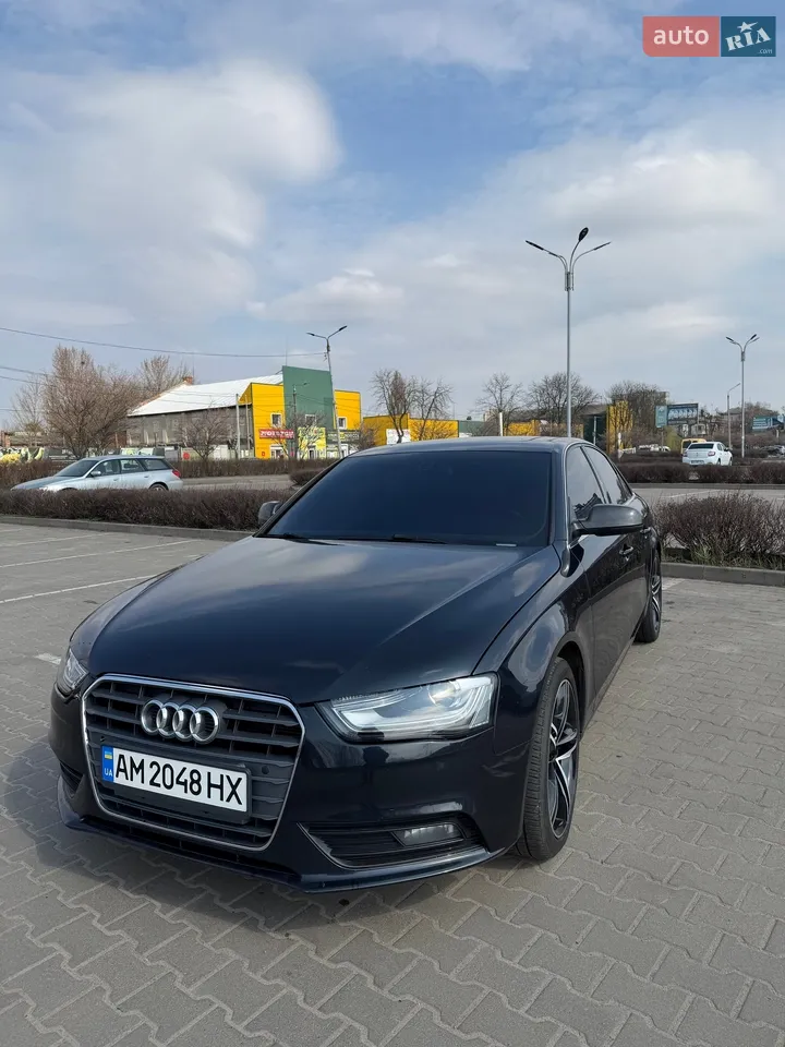 2012 Audi A4 - мініатюра 13