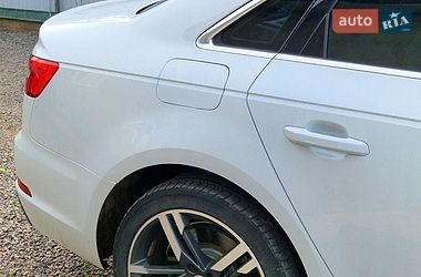 Седан Audi A4 2017 в Нововолинську
