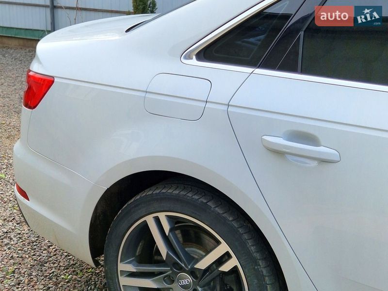 Седан Audi A4 2017 в Нововолинську