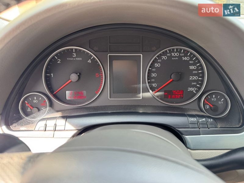 Универсал Audi A4 2005 в Сумах