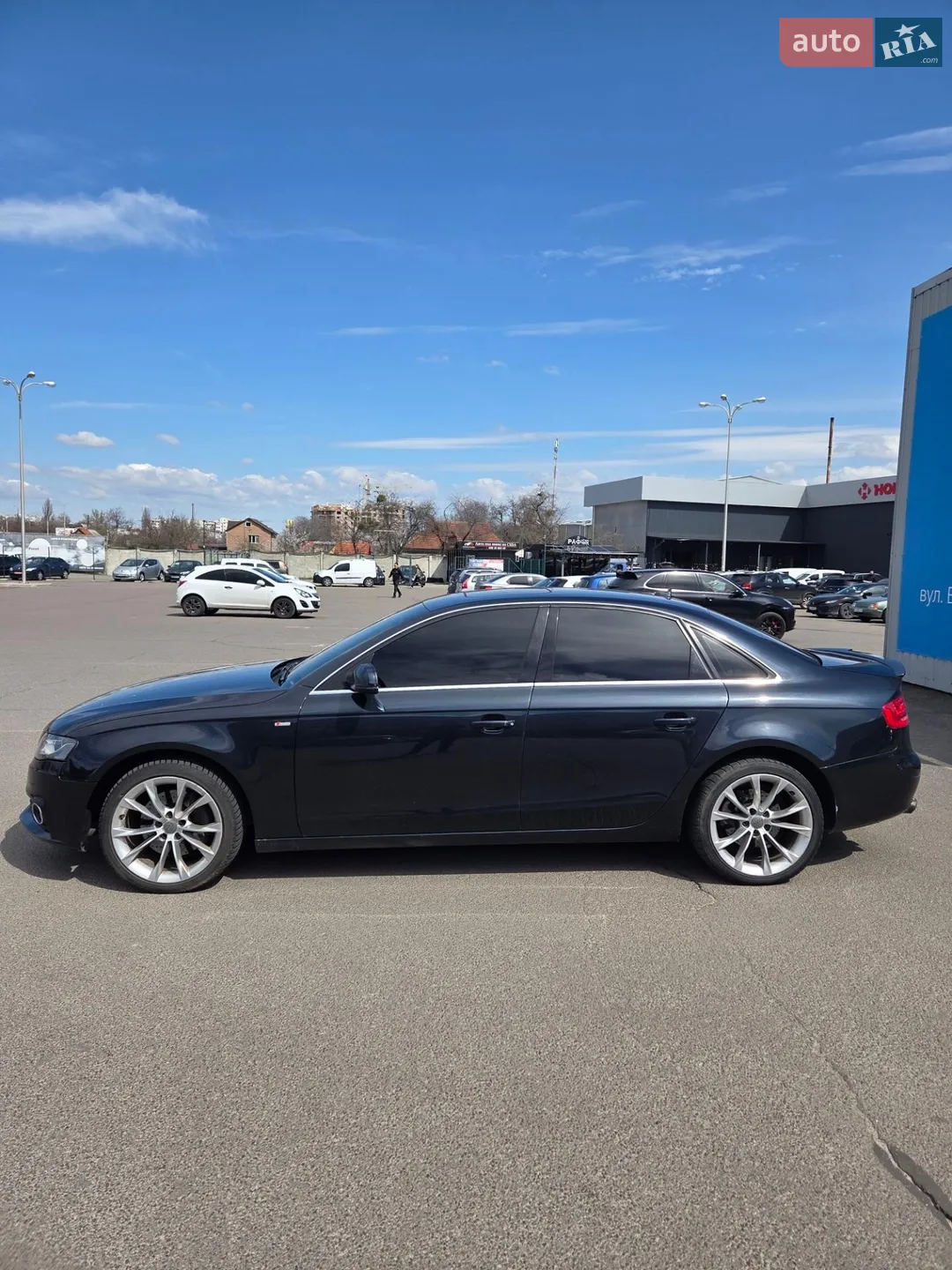 2012 Audi A4 - мініатюра 4