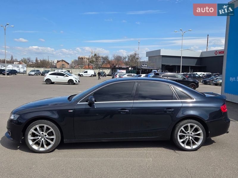 Седан Audi A4 2012 в Полтаві