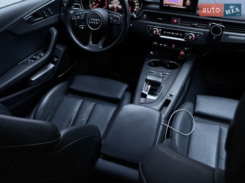 Седан Audi A4 2017 в Дніпрі