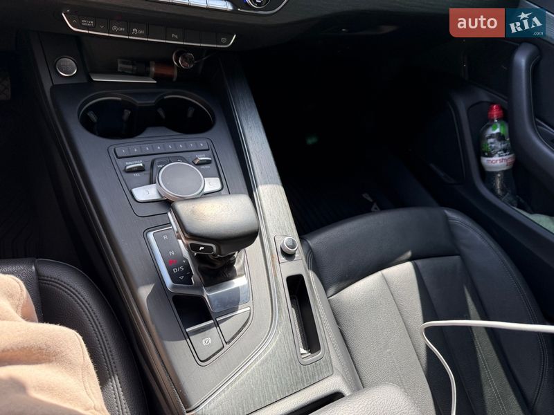 Седан Audi A4 2016 в Одесі