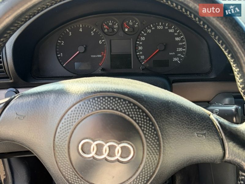 Седан Audi A4 2000 в Львові фото 3 Седан Audi A4 2000 в Львові