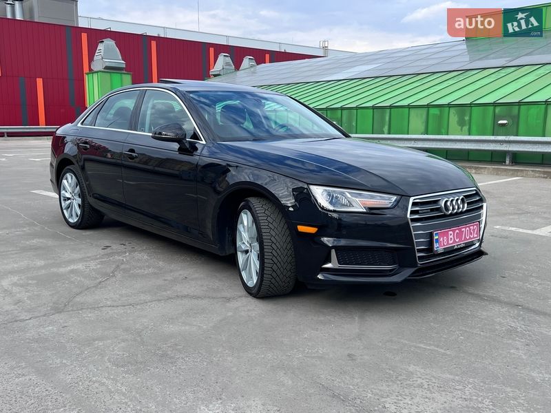 Седан Audi A4 2019 в Киеве