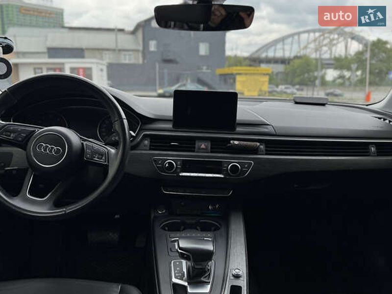 Седан Audi A4 2019 в Києві