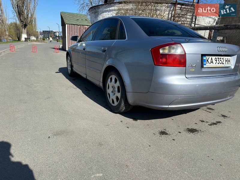Седан Audi A4 2003 в Василькове