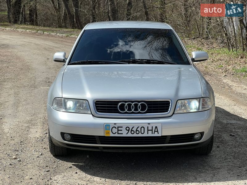 Седан Audi A4 1999 в Черновцах