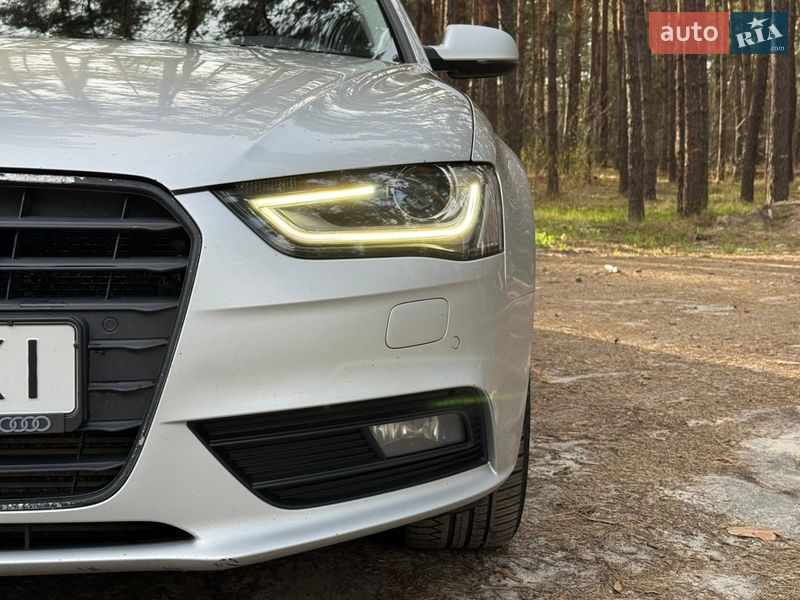Универсал Audi A4 2012 в Киеве