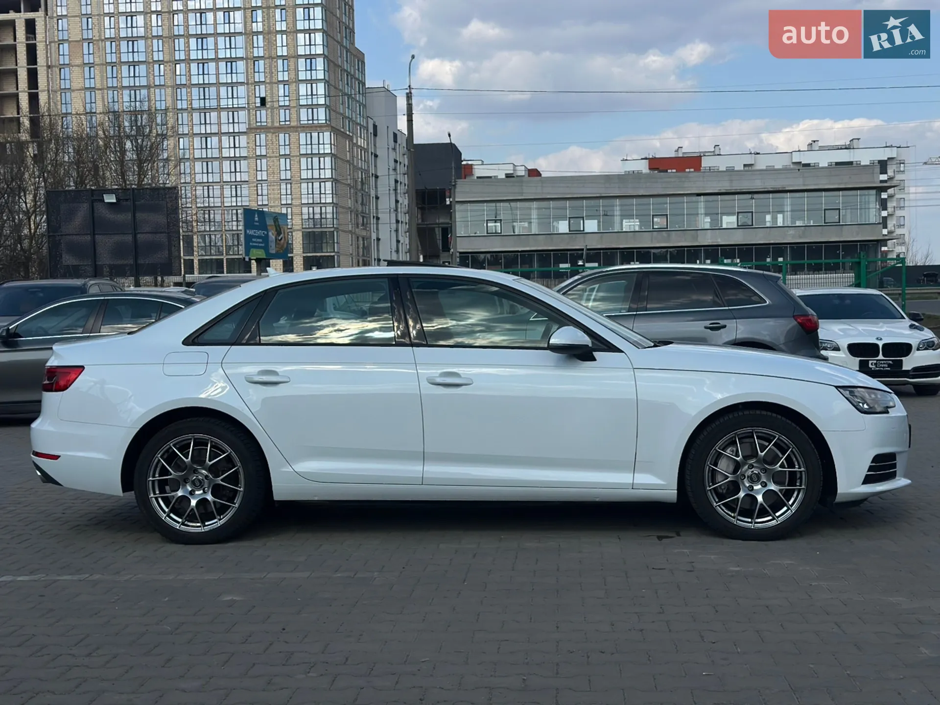 2017 Audi A4 - мініатюра 9