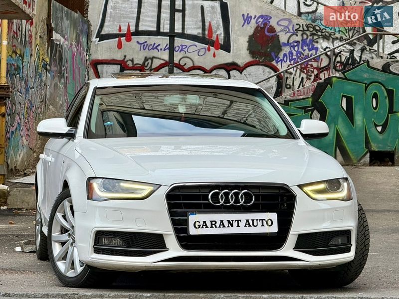 Седан Audi A4 2014 в Одессе