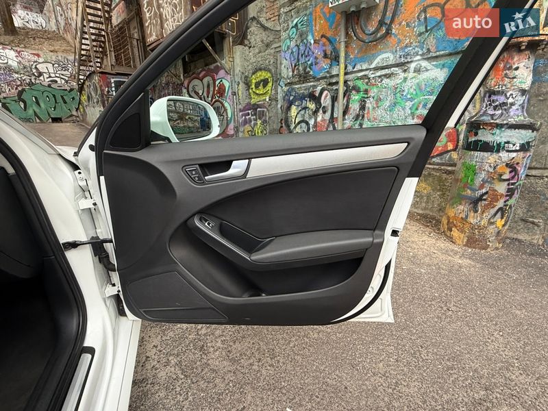 Седан Audi A4 2014 в Одессе