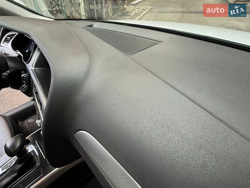 Седан Audi A4 2014 в Одессе