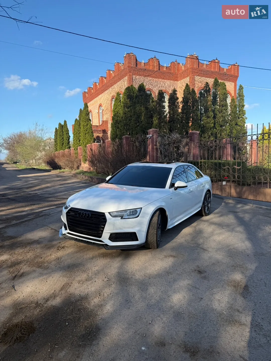 2017 Audi A4 - фото 1
