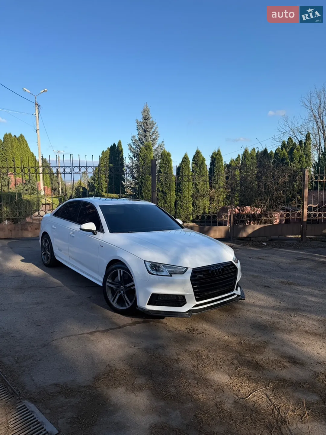 2017 Audi A4 - мініатюра 3