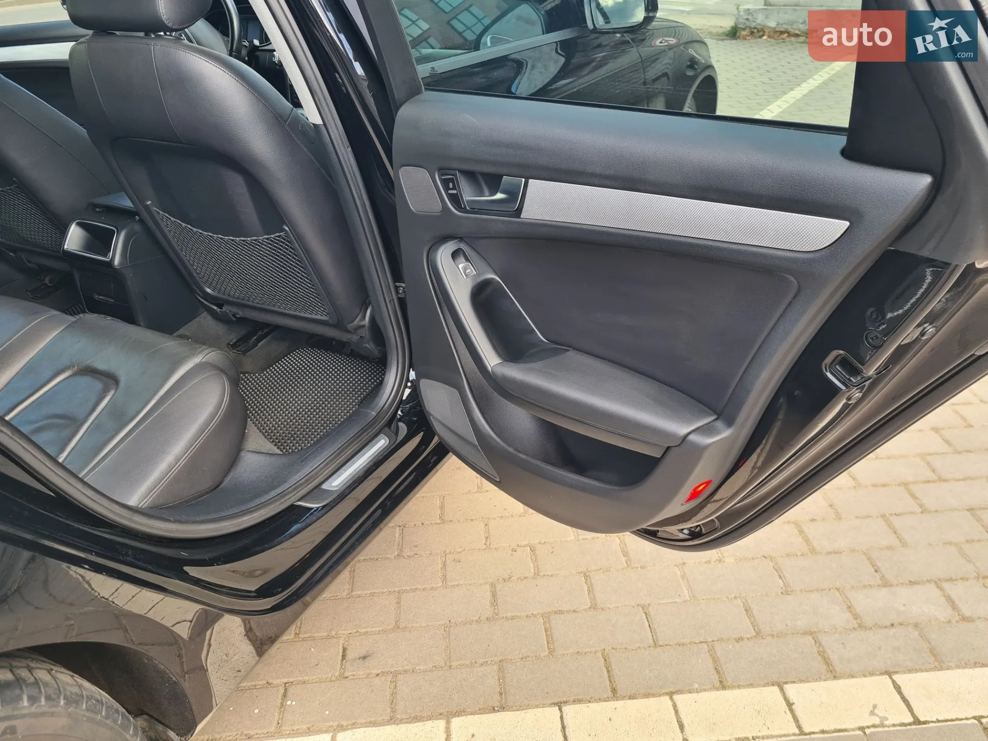 2012 Audi A4 - мініатюра 27