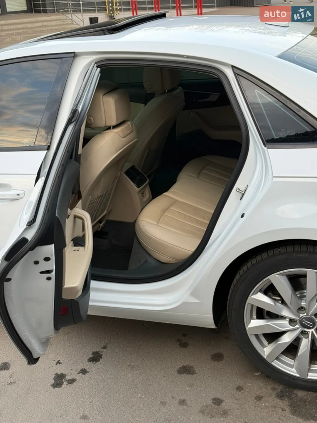 2016 Audi A4 - мініатюра 7