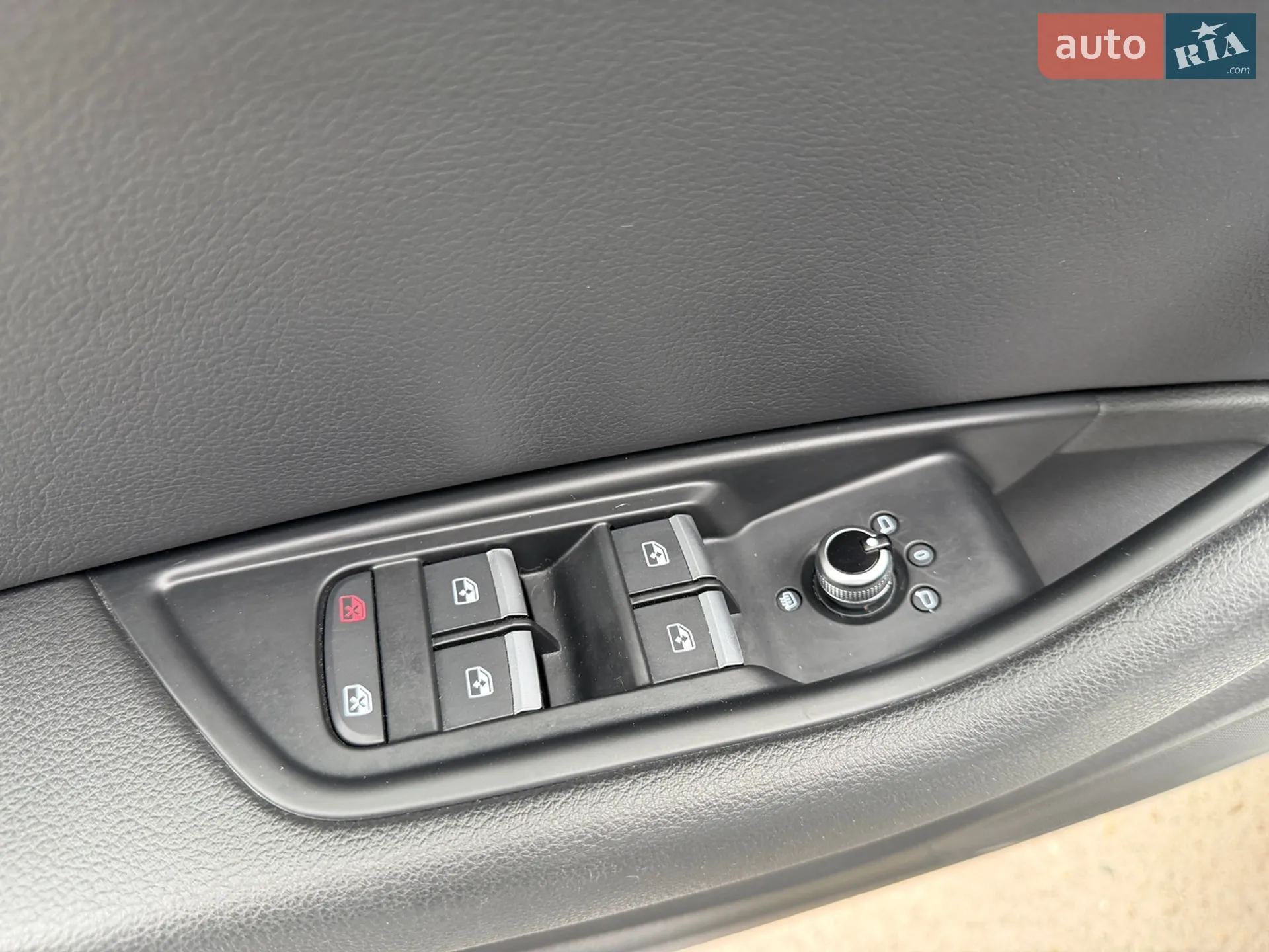 2016 Audi A4 - мініатюра 18