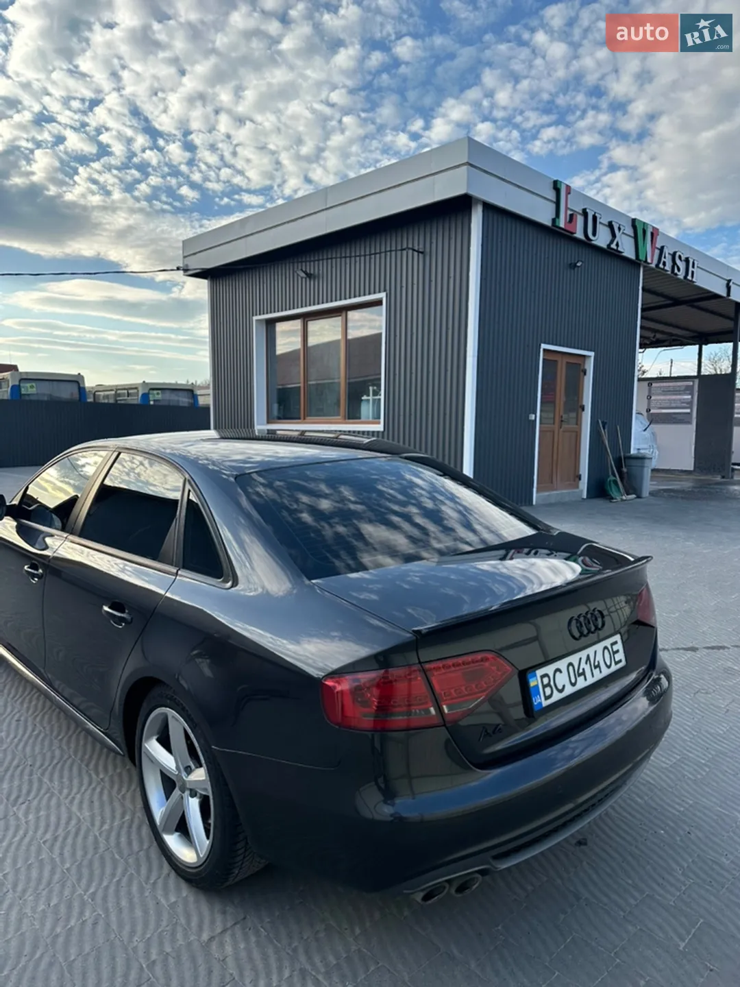 2010 Audi A4 - мініатюра 7