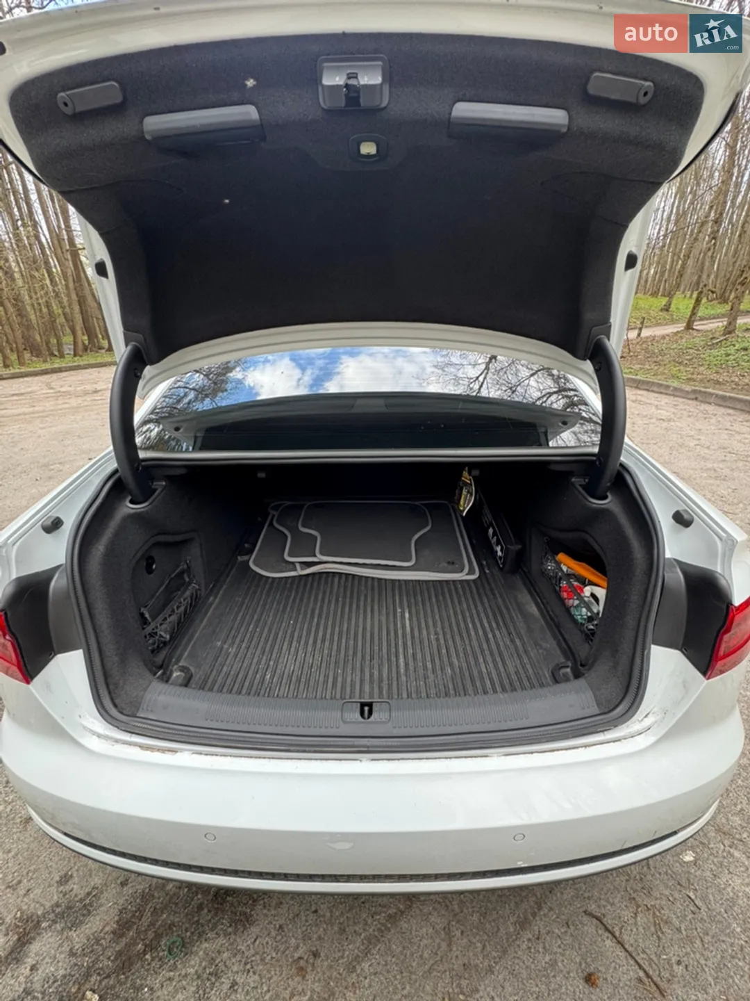 2015 Audi A4 - мініатюра 15