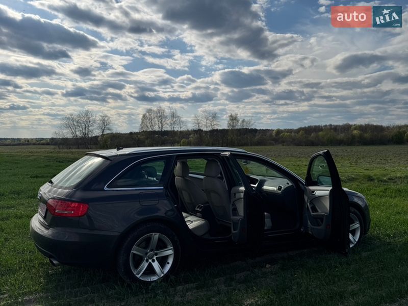 Универсал Audi A4 2009 в Луцке