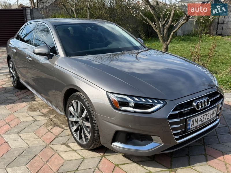 Седан Audi A4 2022 в Бердичеве