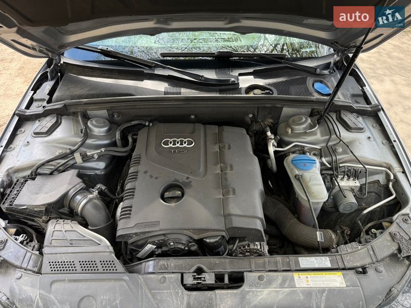 Седан Audi A4 2014 в Хмельницком
