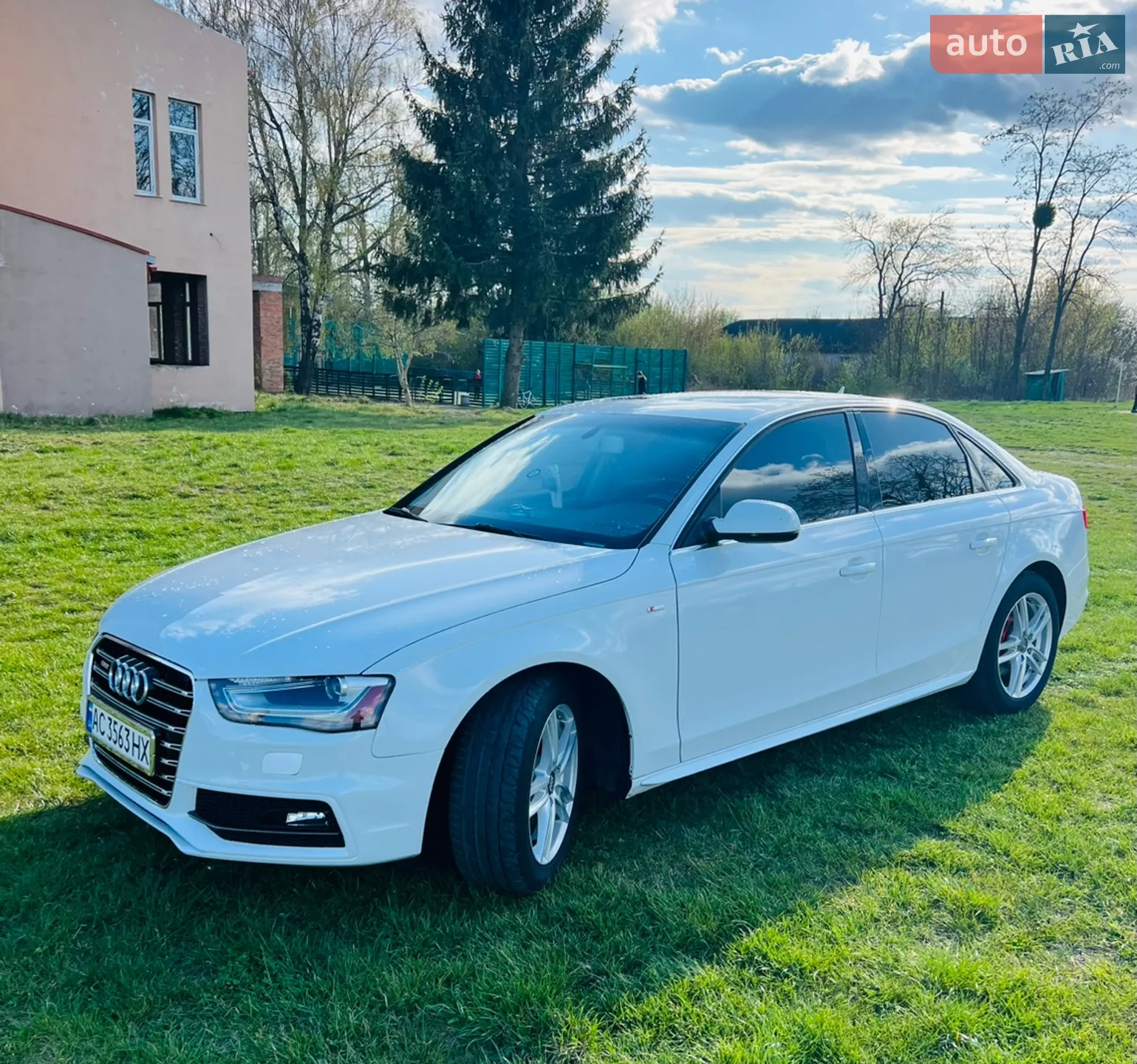 2014 Audi A4 - мініатюра 2