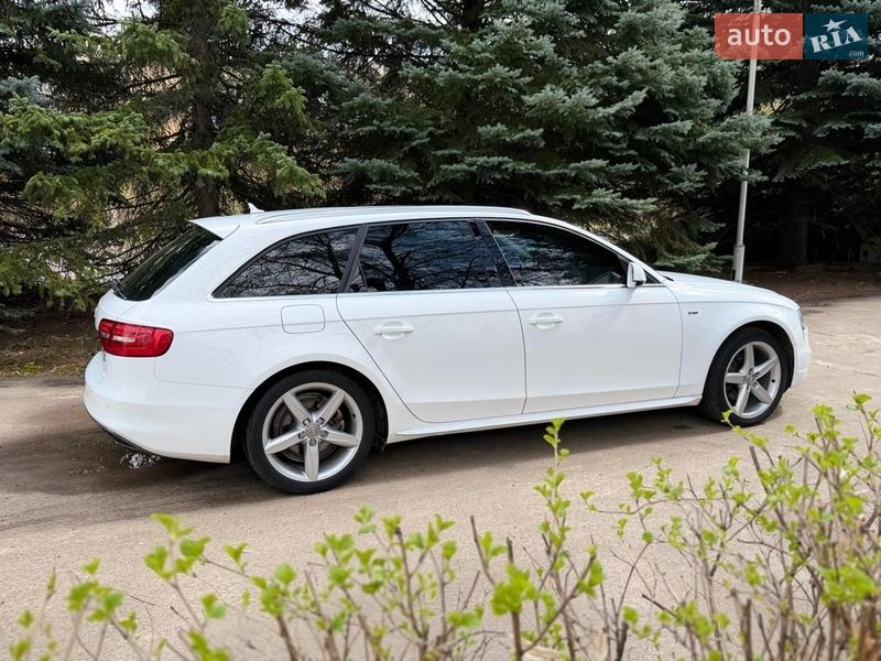 Audi A4 2014