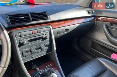 Седан Audi A4 2004 в Черкасах