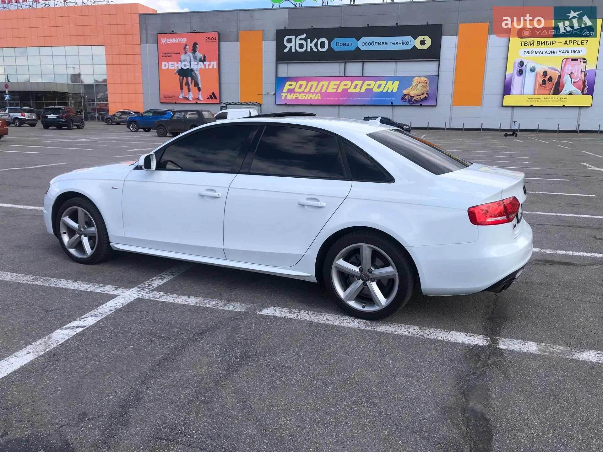 2012 Audi A4 - мініатюра 3