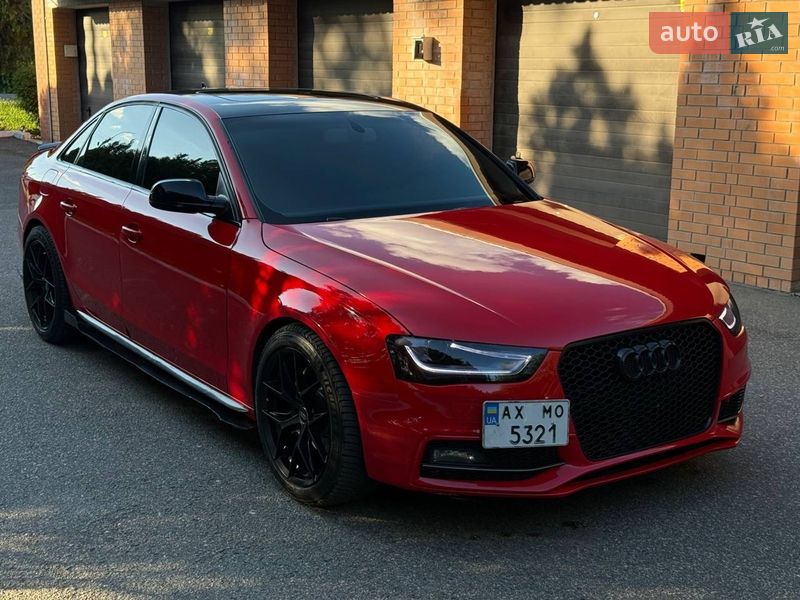 Седан Audi A4 2013 в Смілі