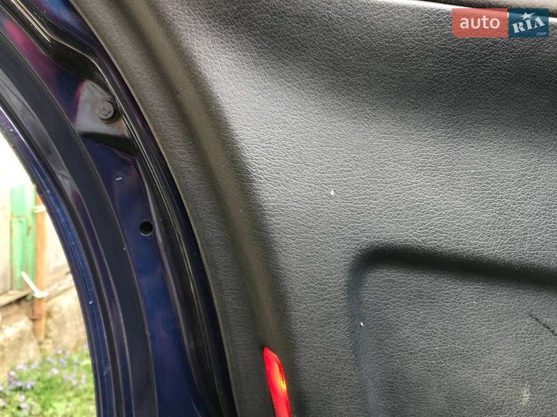 Седан Audi A4 1998 в Лесном Хлебичине