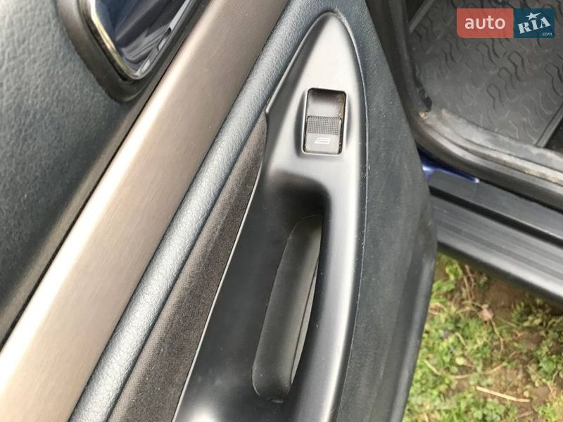 Седан Audi A4 1998 в Лесном Хлебичине