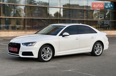 Седан Audi A4 2017 в Києві