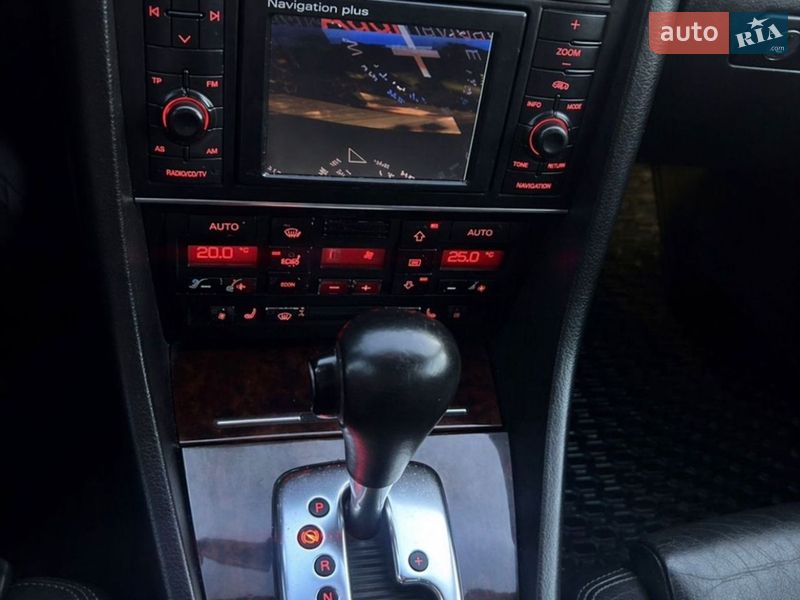 Универсал Audi A4 2002 в Хотове