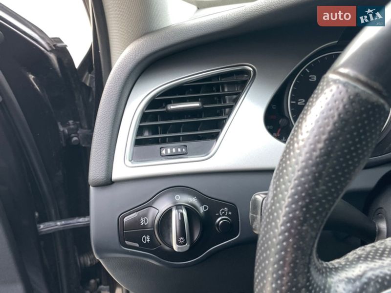Универсал Audi A4 2011 в Вижнице