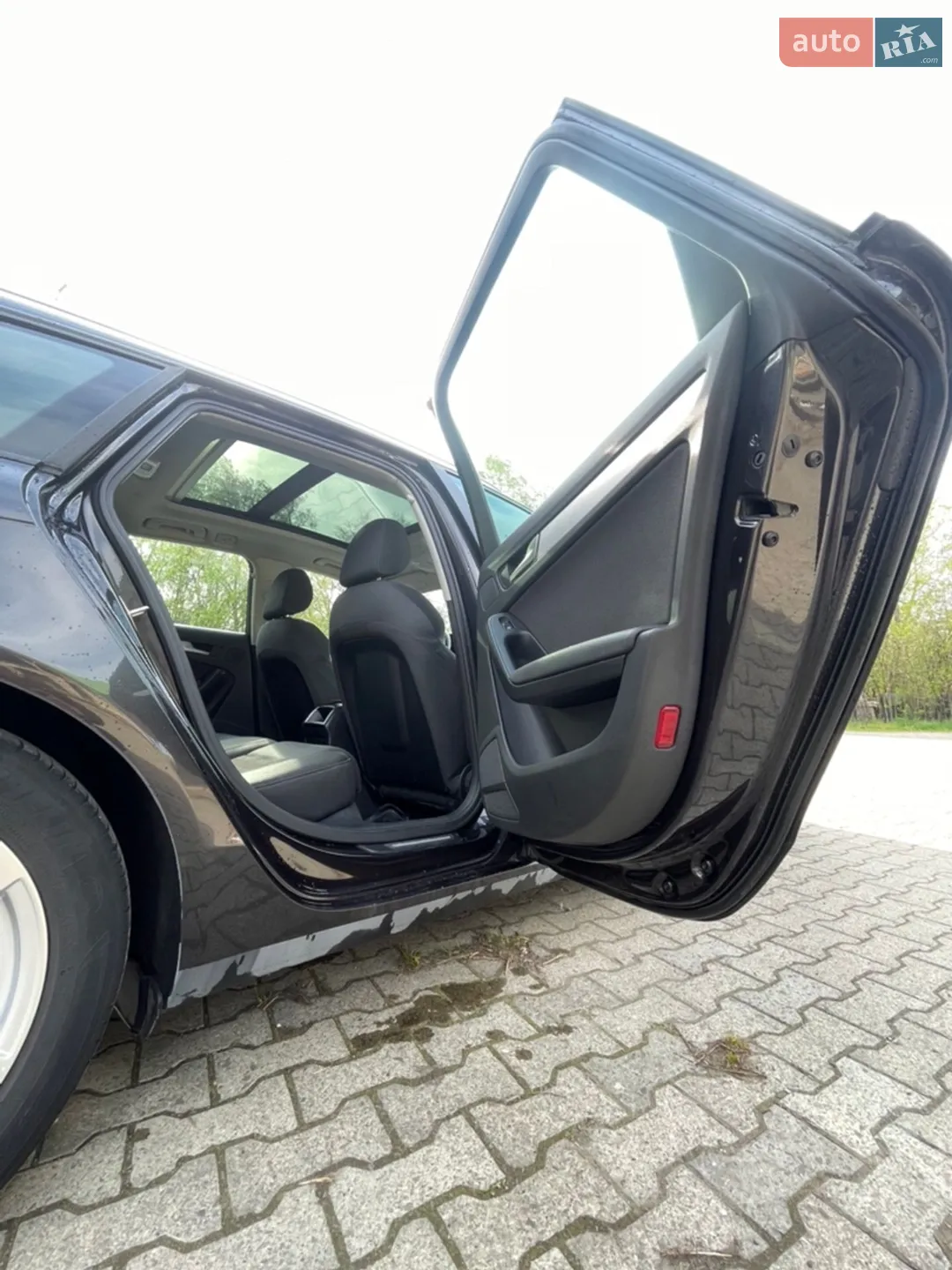 2011 Audi A4 - мініатюра 25