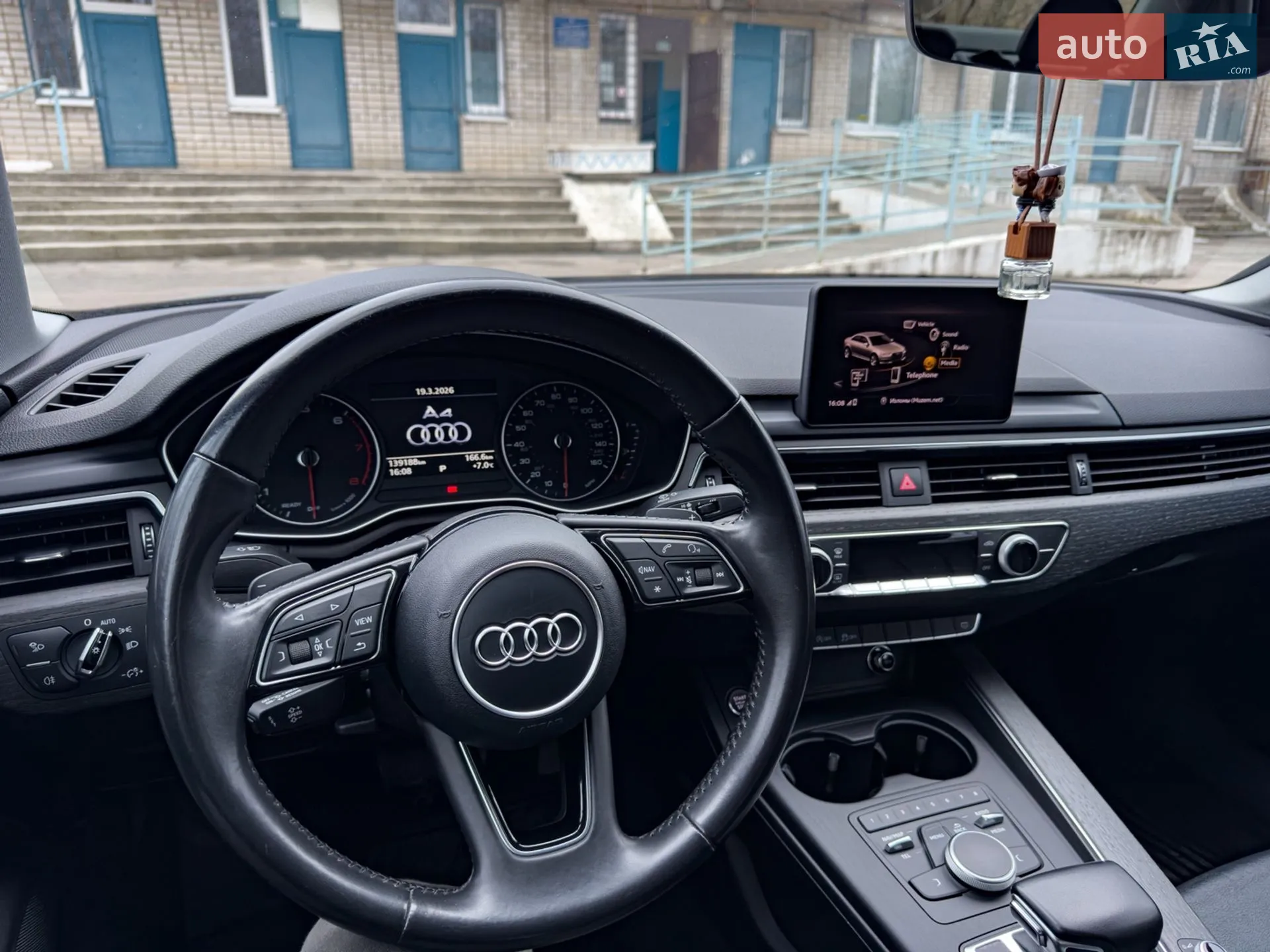 2017 Audi A4 - мініатюра 17
