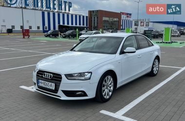 Седан Audi A4 2012 в Одесі