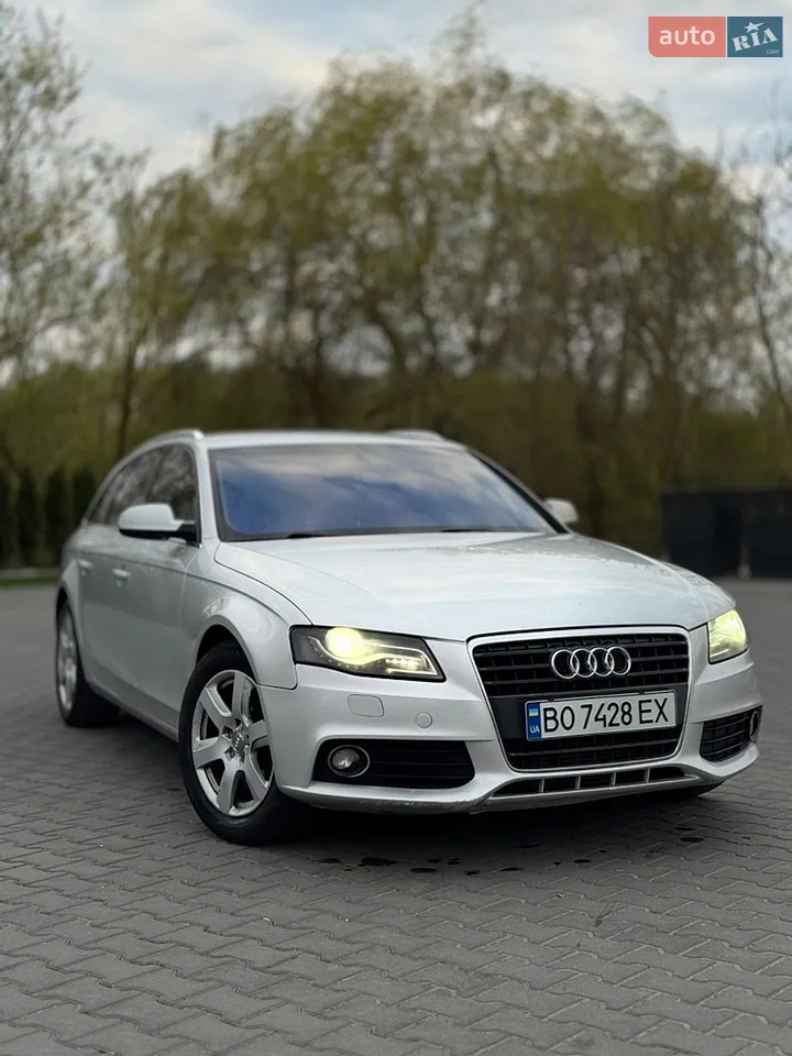 2010 Audi A4 - мініатюра 24