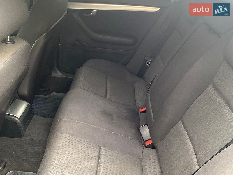 Седан Audi A4 2005 в Харькове